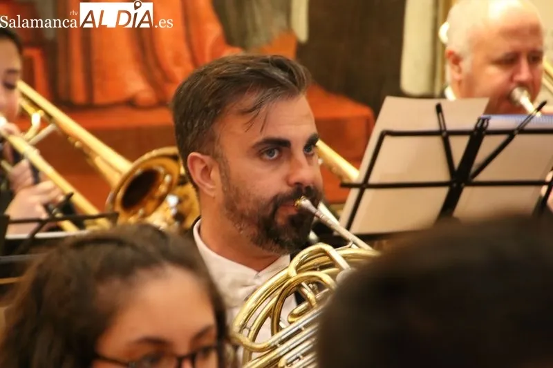 Foto 4 - La Banda de M&uacute;sica estrena &lsquo;A ti&hellip;Juan&rsquo; y &lsquo;Dulce Mirada de Mar&iacute;a&rsquo; de Manuel Rico y Mat&iacute;as Ca&ntilde;izal