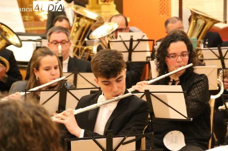 Foto 3 - La Banda de M&uacute;sica estrena &lsquo;A ti&hellip;Juan&rsquo; y &lsquo;Dulce Mirada de Mar&iacute;a&rsquo; de Manuel Rico y Mat&iacute;as Ca&ntilde;izal