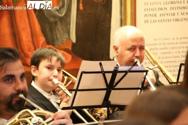Foto 2 - La Banda de M&uacute;sica estrena &lsquo;A ti&hellip;Juan&rsquo; y &lsquo;Dulce Mirada de Mar&iacute;a&rsquo; de Manuel Rico y Mat&iacute;as Ca&ntilde;izal