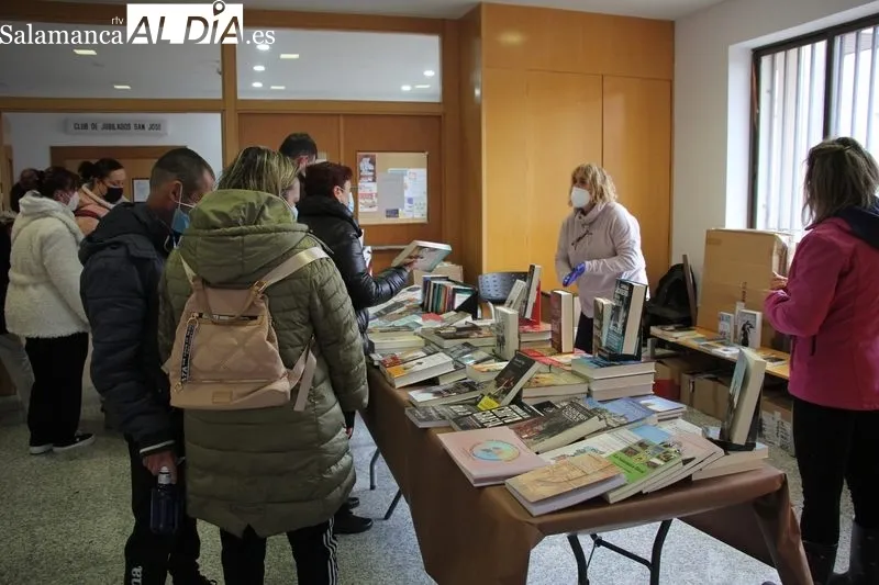 Feria del Libro en Vitigudino y cuentacuentos para celebrar este 23 de abril / MARIBEL SÁNCHEZ