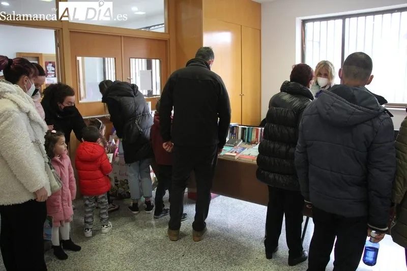 Feria del Libro en Vitigudino y cuentacuentos para celebrar este 23 de abril / MARIBEL SÁNCHEZ