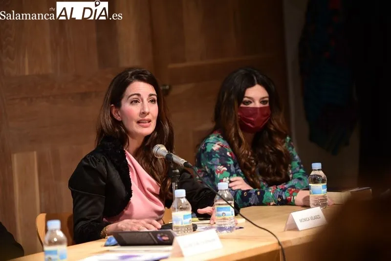 Presentación del proyecto en la Casa de las Conchas - Carmen Borrego