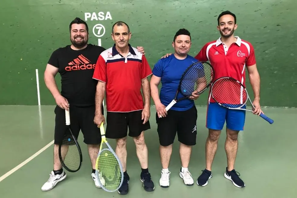 Foto 5 - Pablo Sevillano y Manolo L&oacute;pez ganan el Trofeo Diputaci&oacute;n de Frontenis