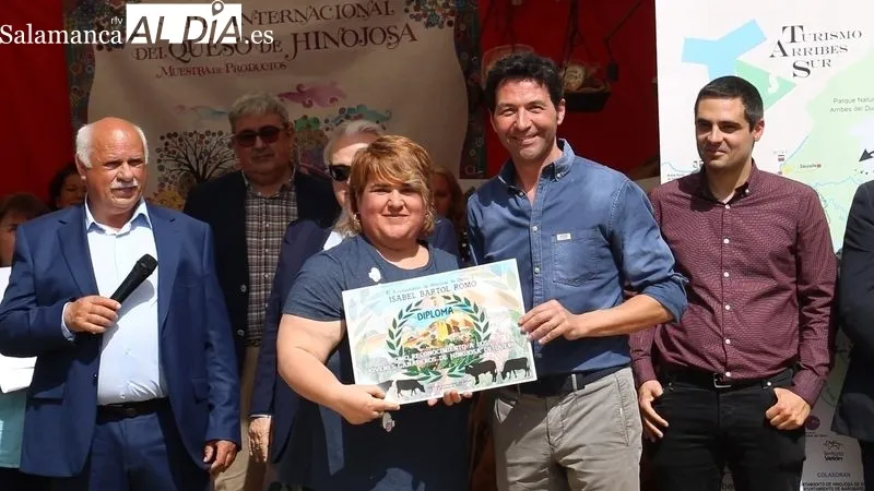 Los jovenes ganaderos de la localidad recibieron un diploma / CORRAL