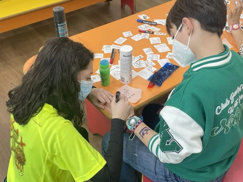 Día Mundial de Concienciación sobre el Autismo en el Centro Comercial El Tormes