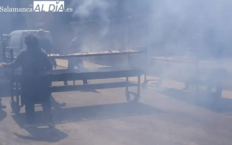 Parrillada y paella solidaria para 800 personas / HUERTOS