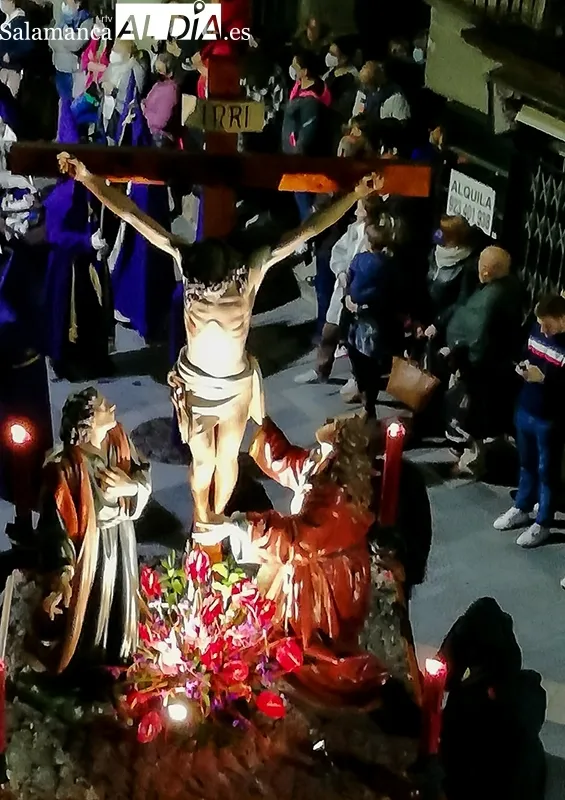 Foto 7 - El &lsquo;Santo Entierro&rsquo; engalana B&eacute;jar y muestra su riqueza art&iacute;stica &uacute;nica