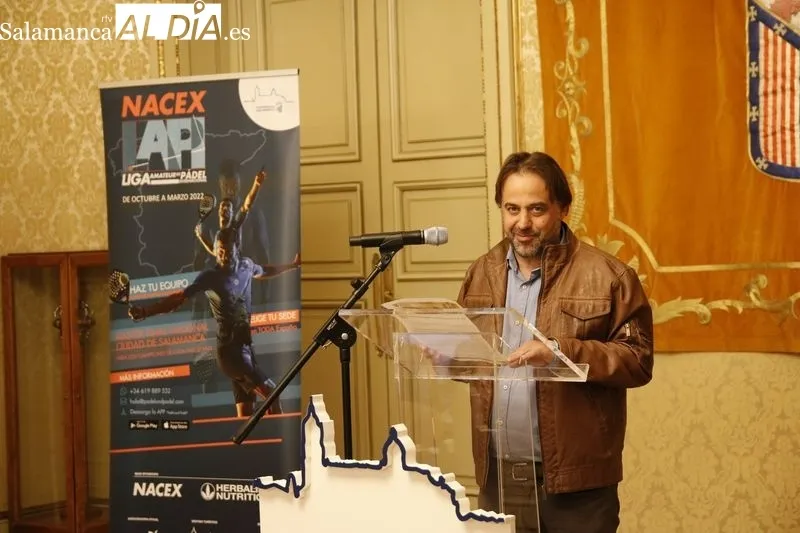 Galería de imágenes del acto de presentación