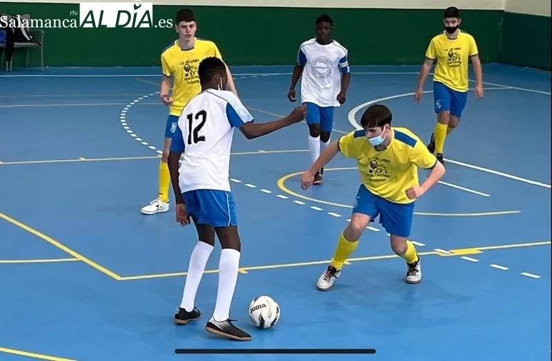 El equipo infantil pasará ahora a jugar el campeonato autonómico tras proclamarse campeón provincial