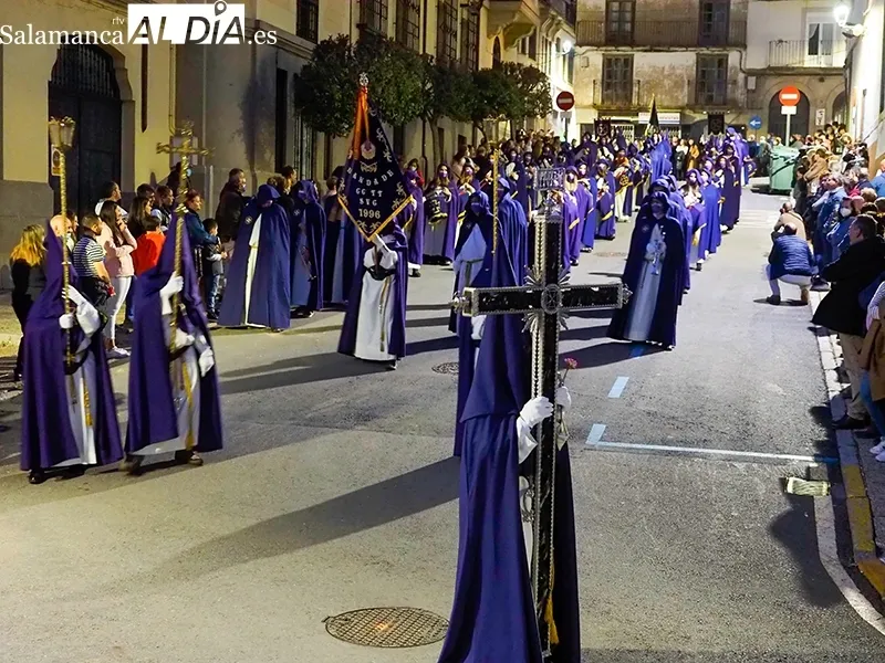 Foto 16 - El &lsquo;Santo Entierro&rsquo; engalana B&eacute;jar y muestra su riqueza art&iacute;stica &uacute;nica