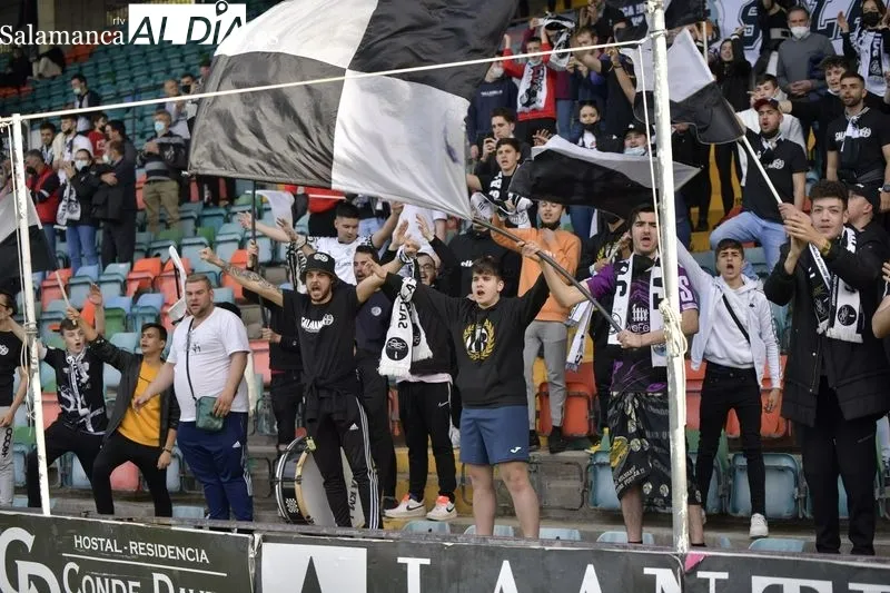 Galería de público del Salamanca UDS - Arosa