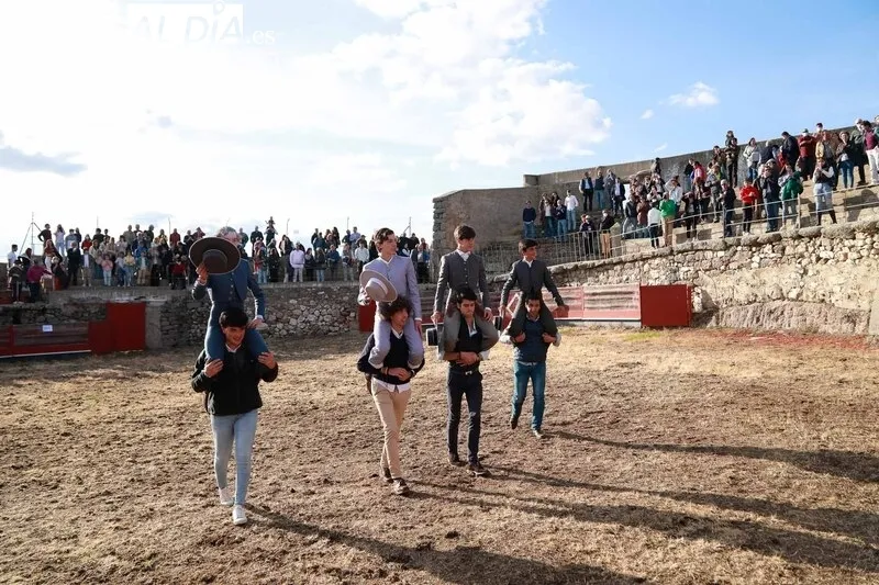 Festejo taurino en la Plaza de Toros de Buenamadre