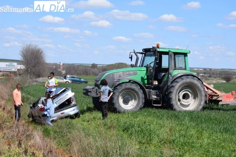 Accidente en la SA-114 cerca de Garcihernández - PZ