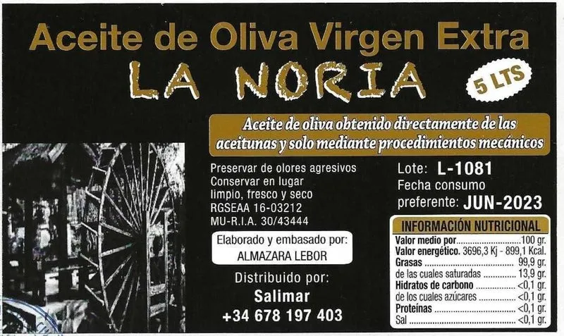 Imágenes de las etiquetas con las que se comercializaban los aceites sobre los que alerta la Agencia Española de Seguridad Alimentaria
