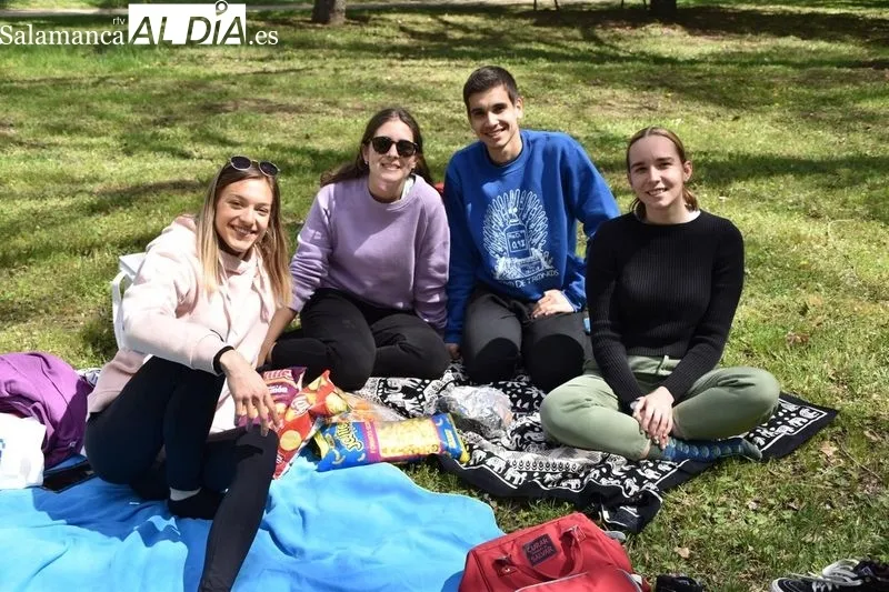 Celebración del Lunes de Aguas en la Aldehuela. Foto de Vanesa Martins