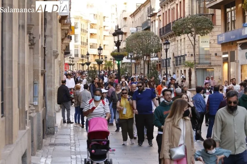 Salamanca ha estado repleta de público durante la Semana Santa - David Sañudo