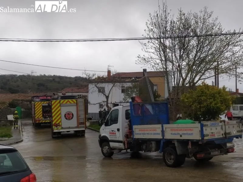 Los Bomberos acudieron a Los Santos a extinguir las llamas - KR