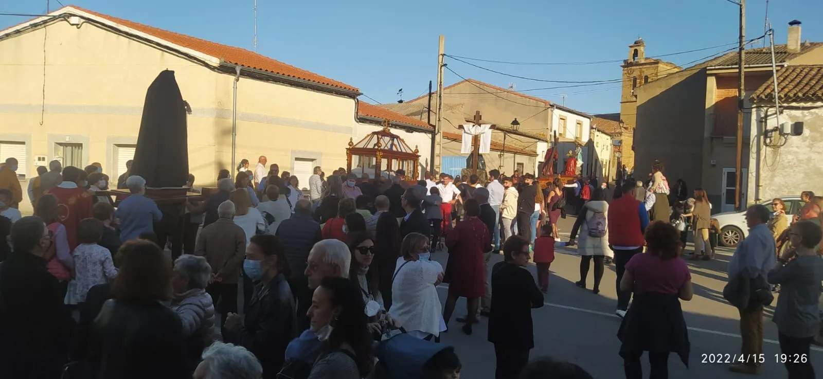 Cantalpino se vuelca en el retorno de su Semana Santa