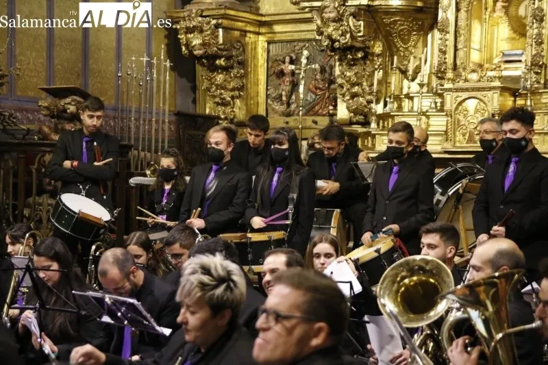 Concierto de la Banda Ciudad del Tormes en la iglesia de San Julián - Fotos: David Sañudo