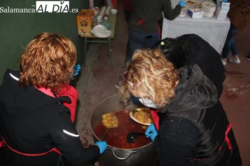 Foto 3 - Comida de convivencia en Encinas de Arriba