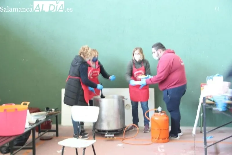 Foto 2 - Comida de convivencia en Encinas de Arriba