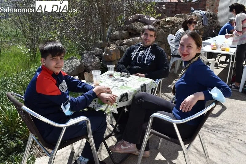 Foto 11 - Comida de convivencia en Encinas de Arriba