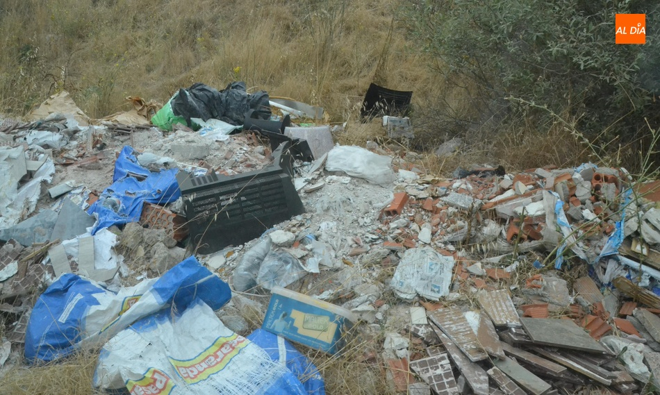 Foto 1 - La Junta destina 13 millones de euros en recuperar 1.800 escombreras