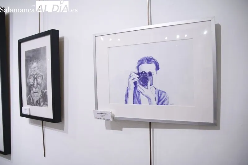Exposición de dibujos ‘Pintura en tres caminos’ de Félix Huete García, en el Espacio Joven. Foto de David Sañudo