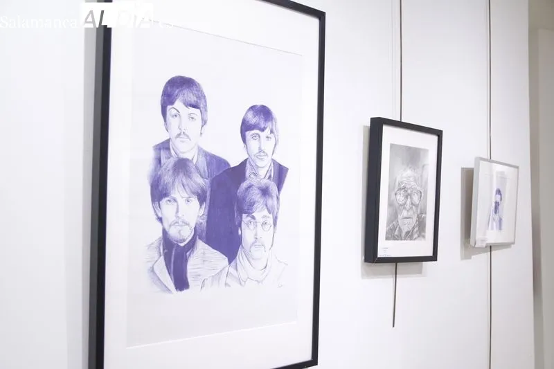 Exposición de dibujos ‘Pintura en tres caminos’ de Félix Huete García, en el Espacio Joven. Foto de David Sañudo