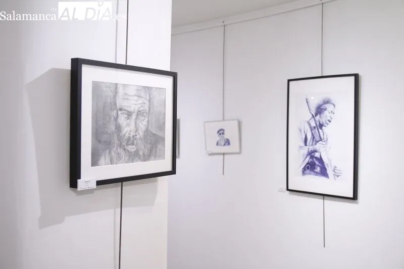 Exposición de dibujos ‘Pintura en tres caminos’ de Félix Huete García, en el Espacio Joven. Foto de David Sañudo