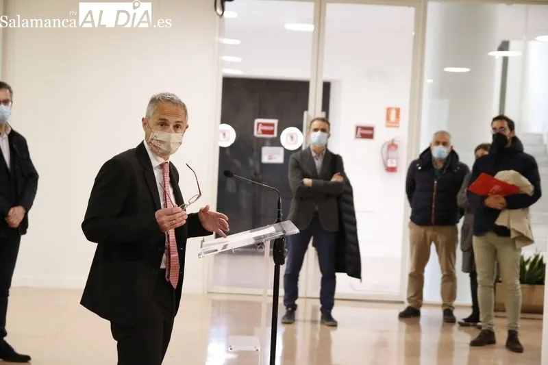 Exposición permanente de la colección de ceras anatómicas en la Facultad de Medicina de Salamanca. Foto de David Sañudo