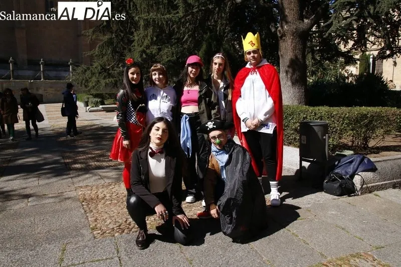 Fiestas de Filología y Bellas Artes en el centro de Salamanca. Foto de David Sañudo