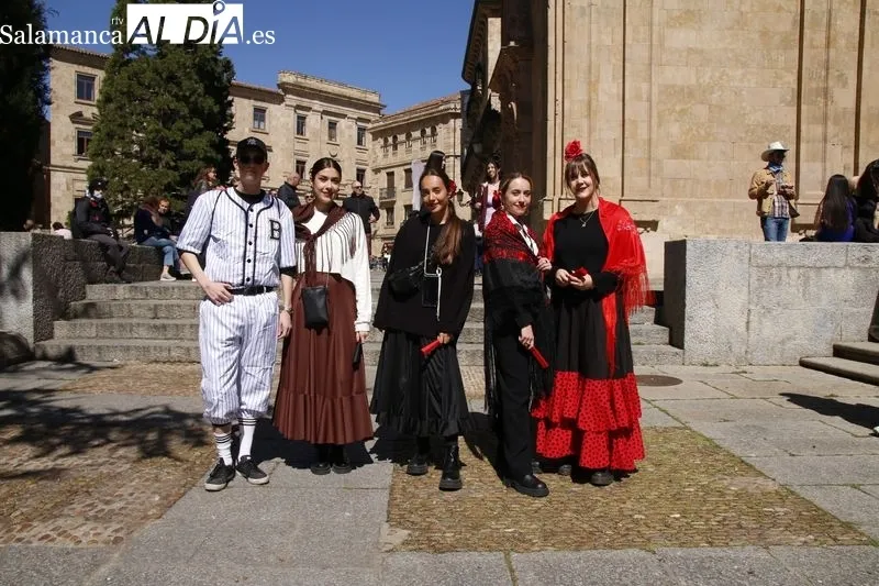 Fiestas de Filología y Bellas Artes en el centro de Salamanca. Foto de David Sañudo