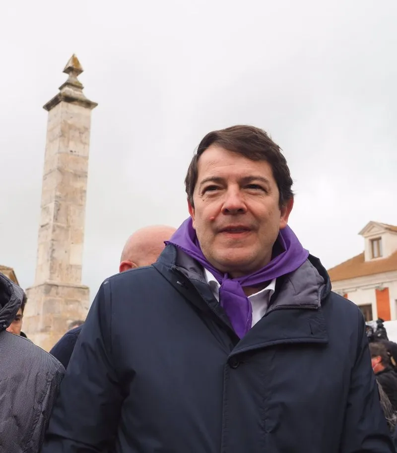 Foto 2 - Ma&ntilde;ueco felicita a los vecinos de la comunidad el d&iacute;a de Castilla y Le&oacute;n y apela a la unidad