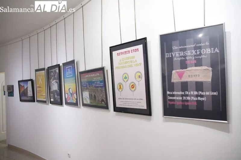 Exposición ‘Iguales, 25 años de lucha LGTBI  en Salamanca’ en el Espacio Joven. Foto de David Sañudo