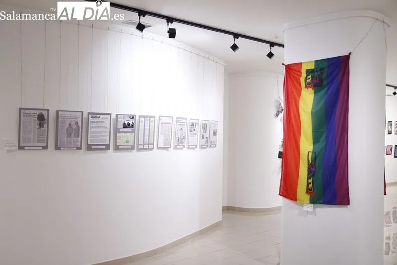 Exposición ‘Iguales, 25 años de lucha LGTBI  en Salamanca’ en el Espacio Joven. Foto de David Sañudo