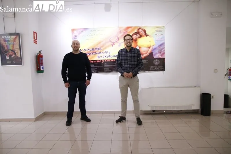 Exposición ‘Iguales, 25 años de lucha LGTBI  en Salamanca’ en el Espacio Joven. Foto de David Sañudo