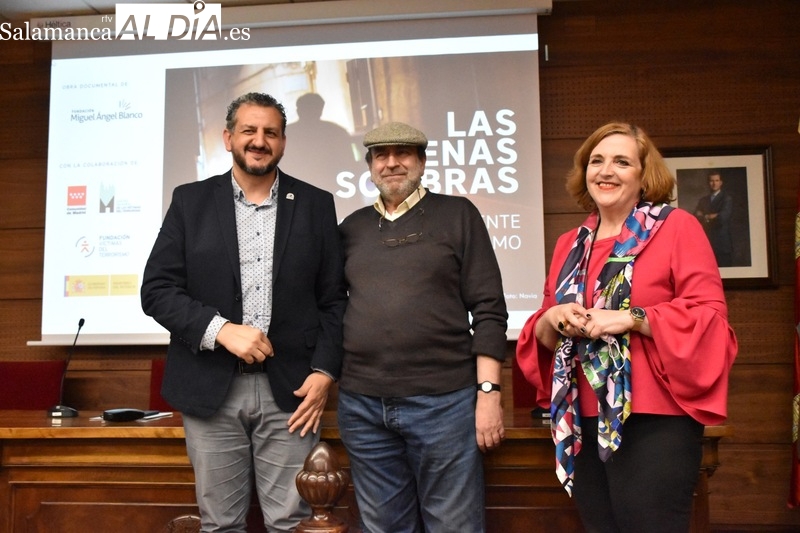 Presentación del documental 'Las buenas sombras. Los escoltas frente al terrorismo' en Salamanca. Fotos: Vanesa Martins