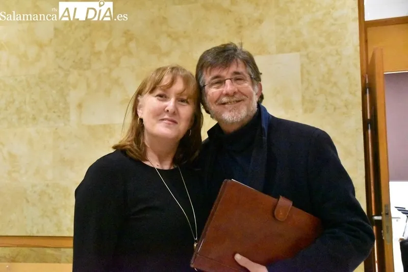 Presentación del documental 'Las buenas sombras. Los escoltas frente al terrorismo' en Salamanca. Fotos: Vanesa Martins