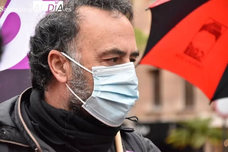 Concentración de la CGT en solidaridad por la muerte de un conductor de camión en la A-62 a la altura de Fuentes de Oñoro. Foto de Vanesa Martins