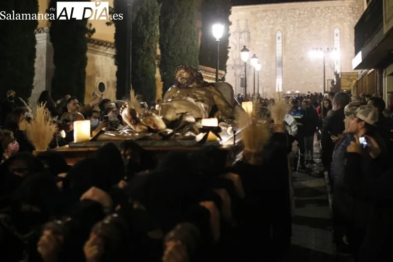 Procesión del Santísimo Cristo de la Liberación en Salamanca - Fotos: David Sañudo