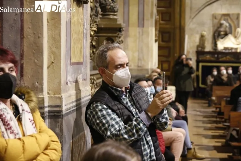 Acto Poeta ante la Cruz en la Catedral de Salamanca - Fotos: David Sañudo