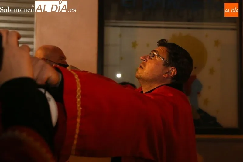 Foto 13 - El Cristo de la Salud expira su dolor en la noche del Martes Santo