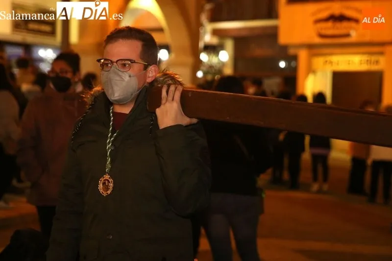 Foto 9 - El Cristo de la Salud expira su dolor en la noche del Martes Santo