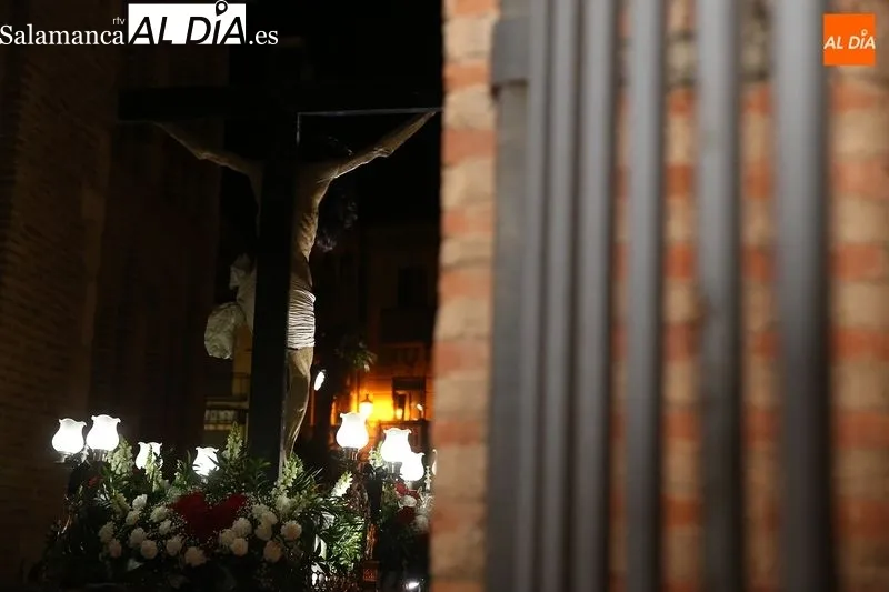 Foto 4 - El Cristo de la Salud expira su dolor en la noche del Martes Santo