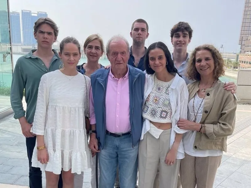 Segunda imagen publicada por don Juan Carlos I para desmentir las dudas sobre manipulación - JCB
