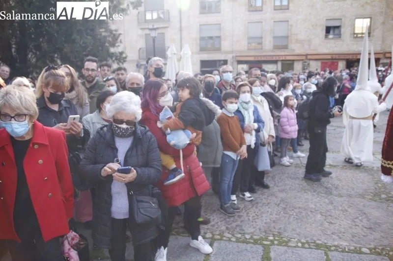 Procesión de la Cofradía del Rosario en Salamanca - Fotos: David Sañudo
