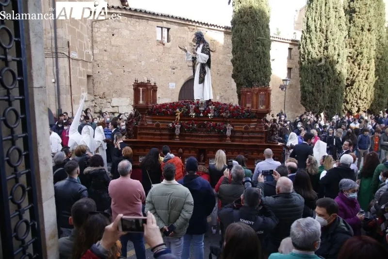 Procesión de la Cofradía del Rosario en Salamanca - Fotos: David Sañudo