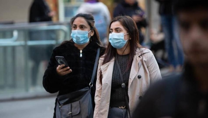 Carolina Darias confirma que serán las empresas las que decidan el uso de la mascarilla en el trabajo