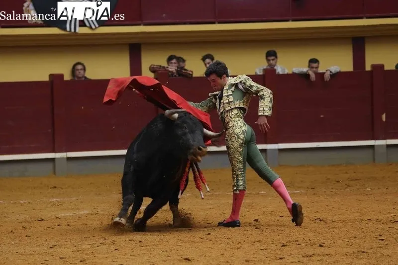 Foto 4 - Tarde triunfal en Alba de Tormes con Marcos y Rufo a hombros